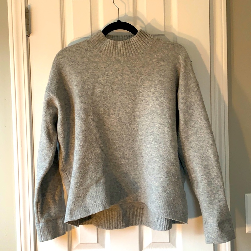 Uniqlo grey mockneck sweater